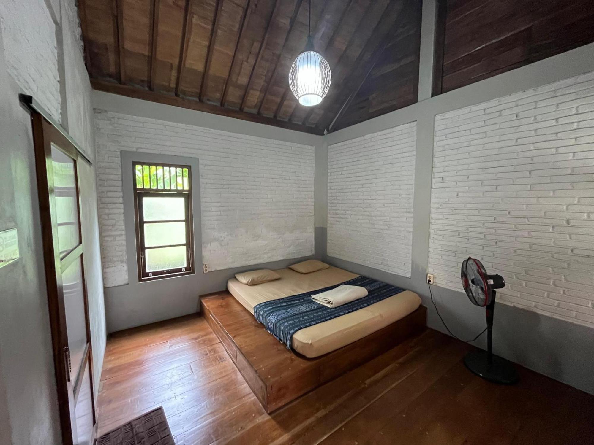 Saka Homestay Boutique & Cafe Магеланг Экстерьер фото
