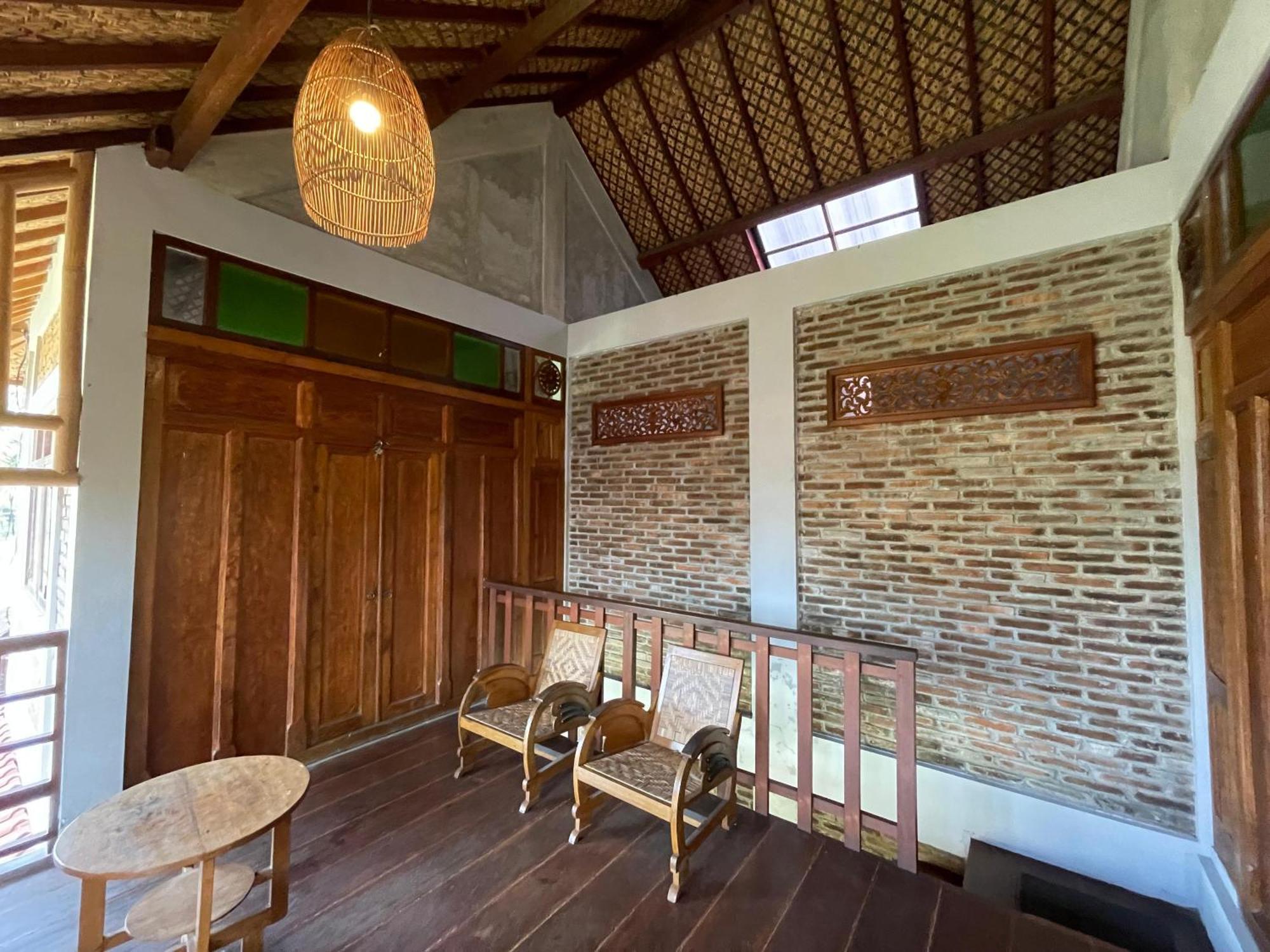 Saka Homestay Boutique & Cafe Магеланг Экстерьер фото